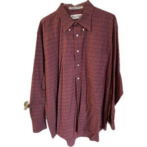 Marshall Field’s red plaid button down, size 17 1/2. Excellent used condition.